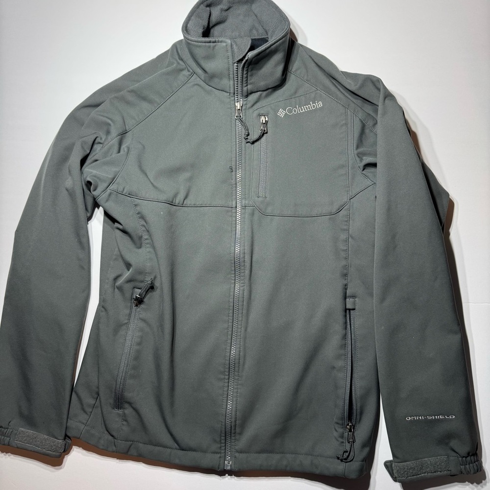 Columbia Omni-Shield Softshell Jacket Gray Women’s Small Full Zip Outdoor